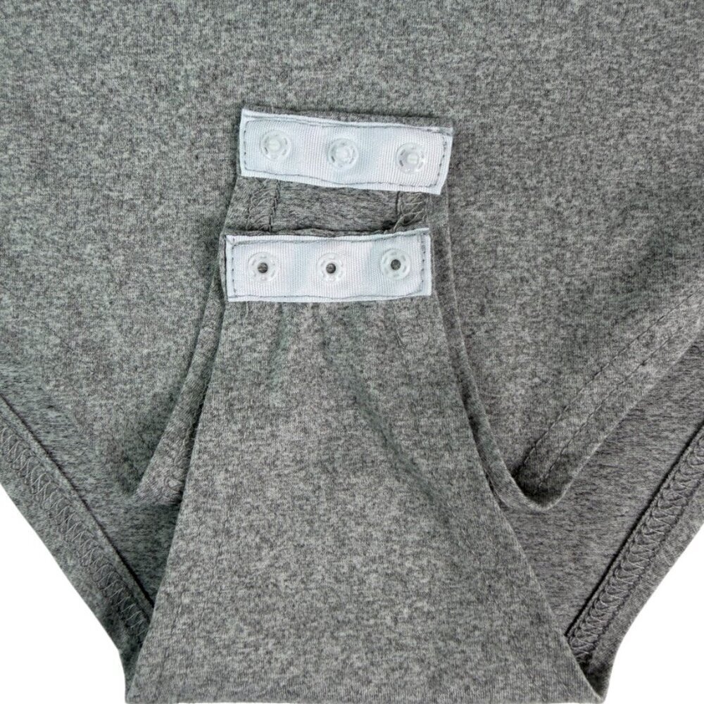 Women’s Gray Short Sleeve Bodysuit Size Large Stretchy Fitted Snap Closure - Picture 4 of 9
